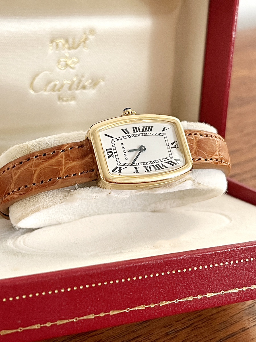 Cartier classic Lady Farberge 18K GOLD